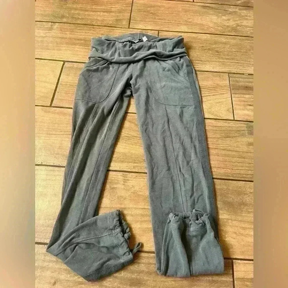 Stella McCartney Adidas Fold over sweats size 32 - Picture 1 of 3